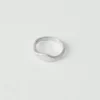 Bague chevalière en argent avec pierre d&rsquo;Emily Nixon