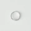 Bague chevalière en argent avec pierre d&rsquo;Emily Nixon