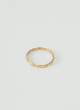 Bague Cockle en or 9 carats d&rsquo;Emily Nixon