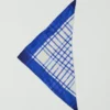 Bandana en soie imprimé d&rsquo;un motif inspiré des nappes