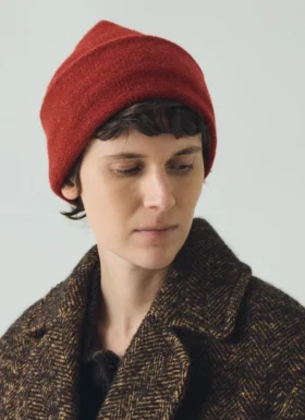 Bonnet en laine d&rsquo;agneau lavée