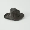 Chapeau en papier washi froissé Decho