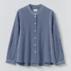 Chemise en chambray de coton et lin brodée