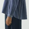 Chemise en chambray de coton et lin brodée