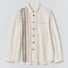 Chemise en coton brodée au point de croix