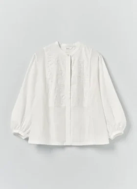 Chemise en voile de coton brodée