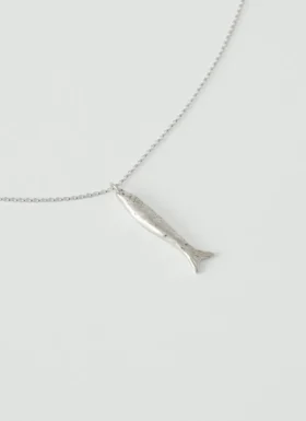 Collier avec pendentif poisson en argent Alba