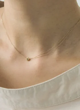 Collier à perle en or Helena Rohner