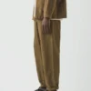 Pantalon Alfie teint en pièce à motif chevrons