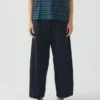 Pantalon en sergé de coton biologique sculpté