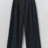 Pantalon en sergé de coton et lin à jambes larges