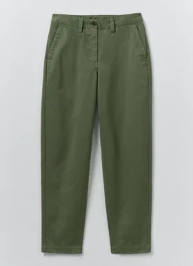 Pantalon en sergé de coton teint en pièce