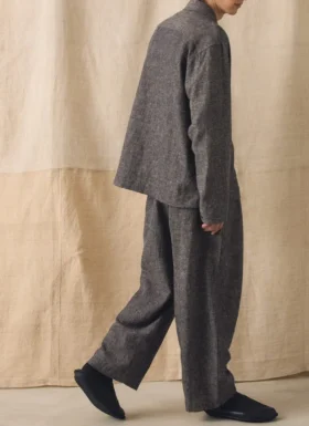 Pantalon en sergé de lin et coton plissé