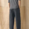 Pantalon à jambes évasées en lin et coton rayé