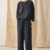 Pantalon large en lin teint en pièce