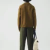 Pull en laine à demi-patte