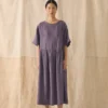 Robe en lin léger à taille froncée