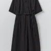 Robe en sergé de coton à nouer à la taille