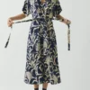 Robe à imprimé vaisselle