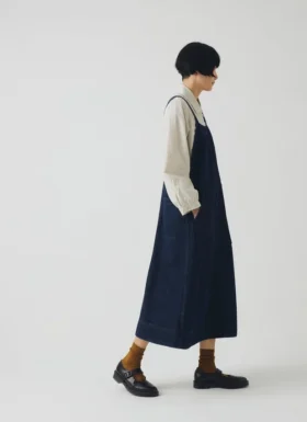 Robe salopette en denim à poches plaquées