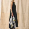 Robe sans manches en lin teint en pièce