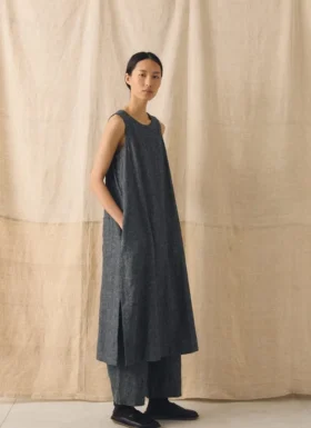 Robe-tablier en sergé de lin et coton