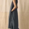Robe-tablier en sergé de lin et coton