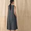 Robe-tablier en sergé de lin et coton