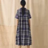 Robe trapèze en lin et coton à carreaux