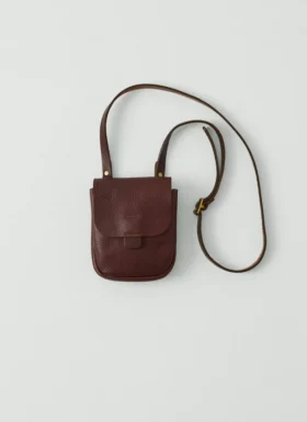 Sac à languette semi-sphérique en cuir de Kate Sheridan