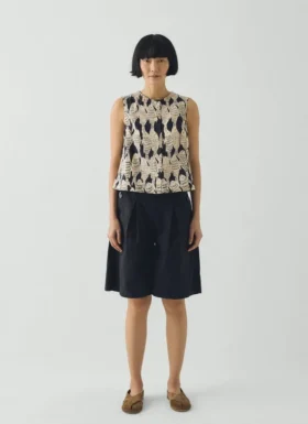 Shorts en sergé de coton à plis sur le devant