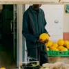 Veste en coton à rayures brodées à la main